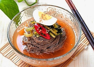 김치냉면