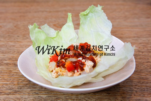 김치를 곁들인 치킨 양배추 쌈 레시피 조리순서 8-0