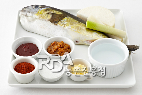 황복찌개(물잠뱅이찌개) 식재료