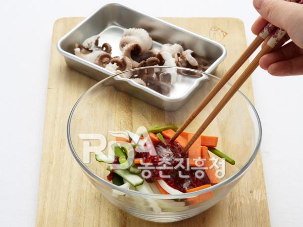 주꾸미무침 레시피 조리순서 5-0