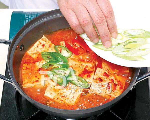 가자미두부찌개(납세미두부찌개) 레시피 조리순서 5-0