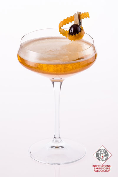 CHAMPAGNE COCKTAIL Cocktail