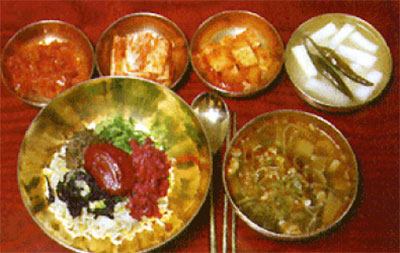 보탕국 진주비빔밥 상차림